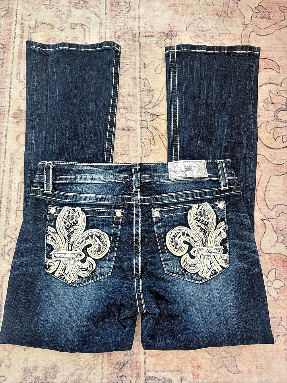 Miss Me Signature Boot Fleur De Lis Sequin Jeans Waist 31 Blue